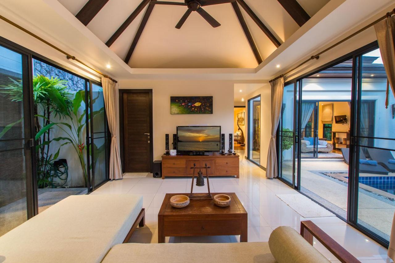 Tulip Pool Villa In Rawai Nai Harn Kültér fotó