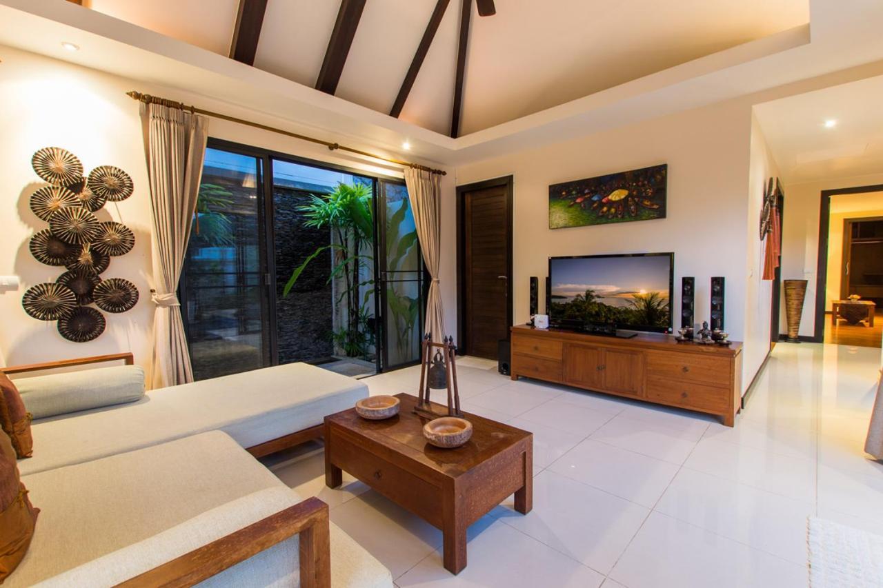Tulip Pool Villa In Rawai Nai Harn Kültér fotó