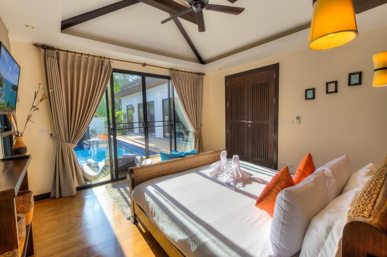 Tulip Pool Villa In Rawai Nai Harn Kültér fotó